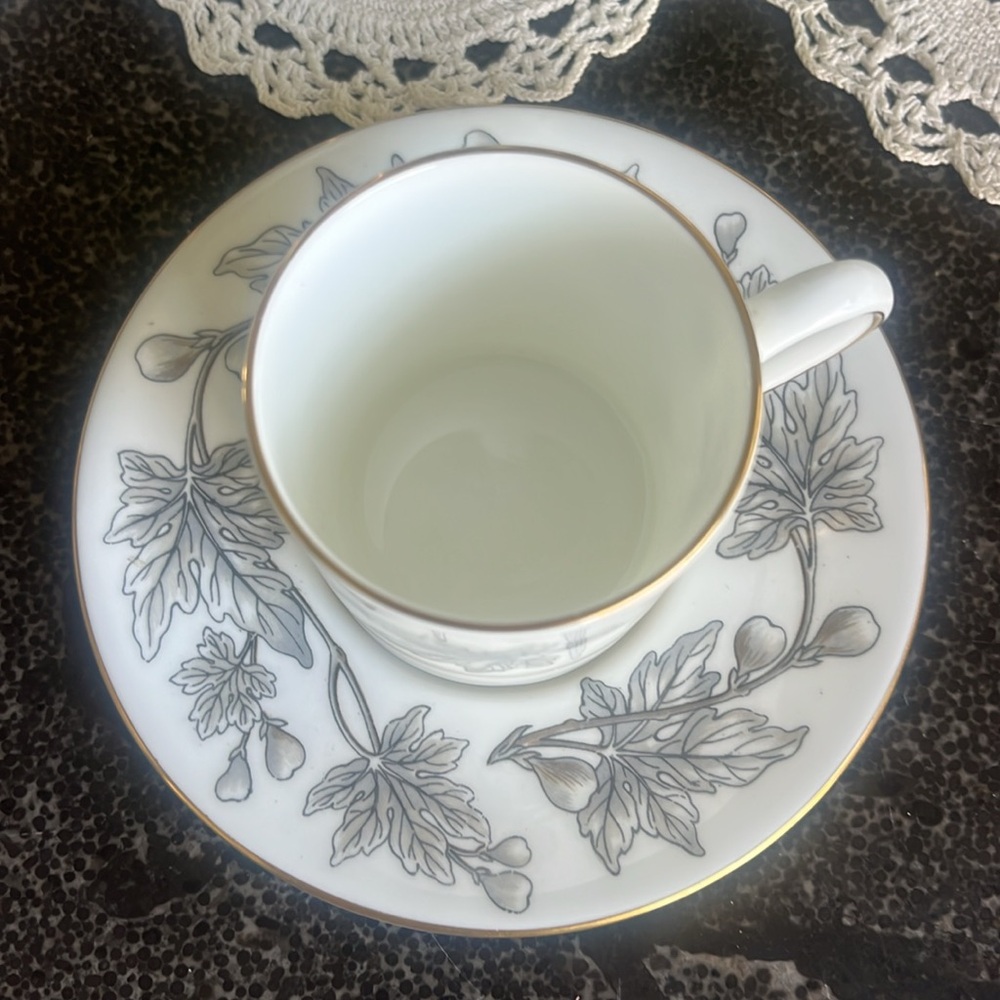 EUC Wedgewood Ashford grey demitasse cup, and saucer set discontinued - Picture 2 of 6